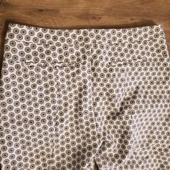 Adrianna Papell High Rise Floral Daisy Cropped Capris Stretch Pants Size 10 - Picture 11 of 11